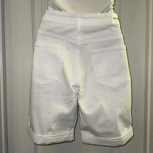 Calvin Klein Jeans Shorts - Picture 3 of 5
